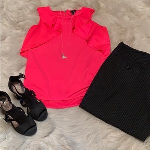 Bright pink top size L EUC